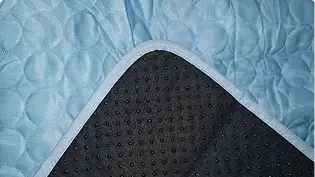 https://d31j9hgdva1w9a.cloudfront.net/muddymatcom/main-page/reviews/cooling-cuddler-mat-comment-4.webp