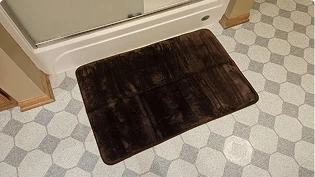 https://d31j9hgdva1w9a.cloudfront.net/muddymatcom/main-page/reviews/memory-foam-mat-comment-1.webp