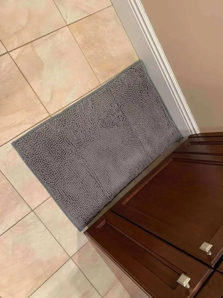 Such a soft and comfortable area mat